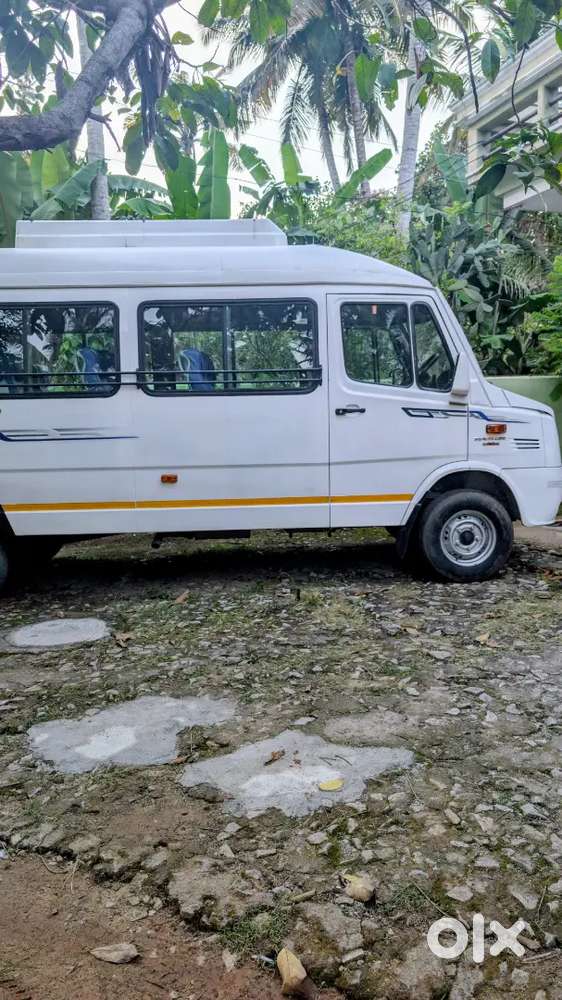 2019 Tempo Traveller AC 17+1