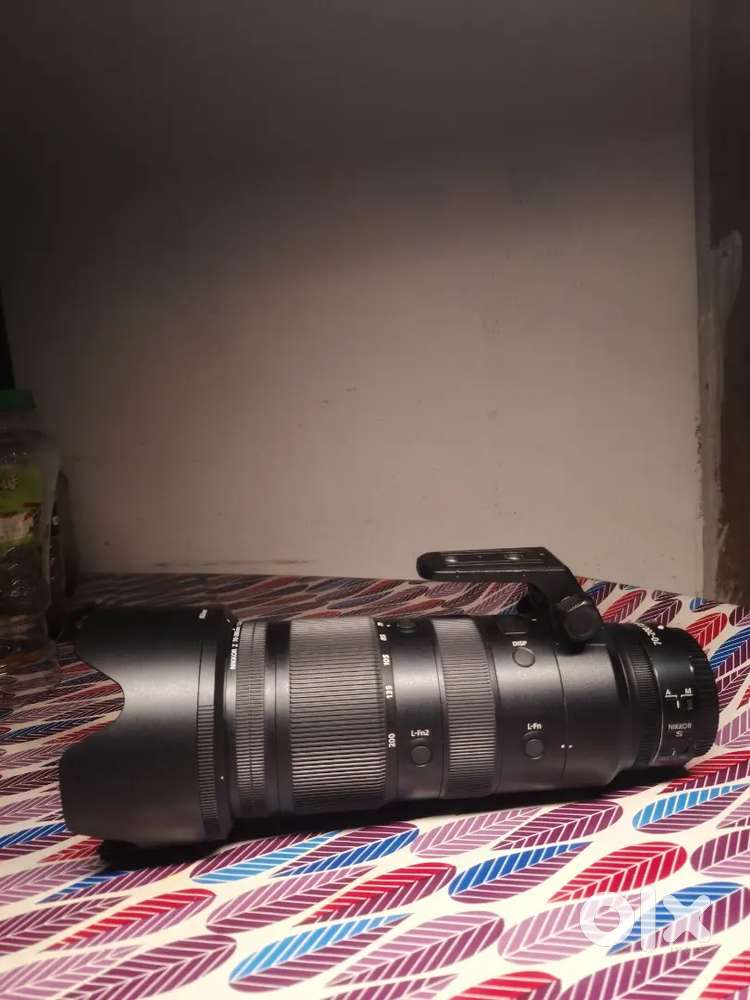 NiKON Z 70 - 200 MM F2.8 - LEGENDARY SHARPNESS  PRO - GRADE LENS