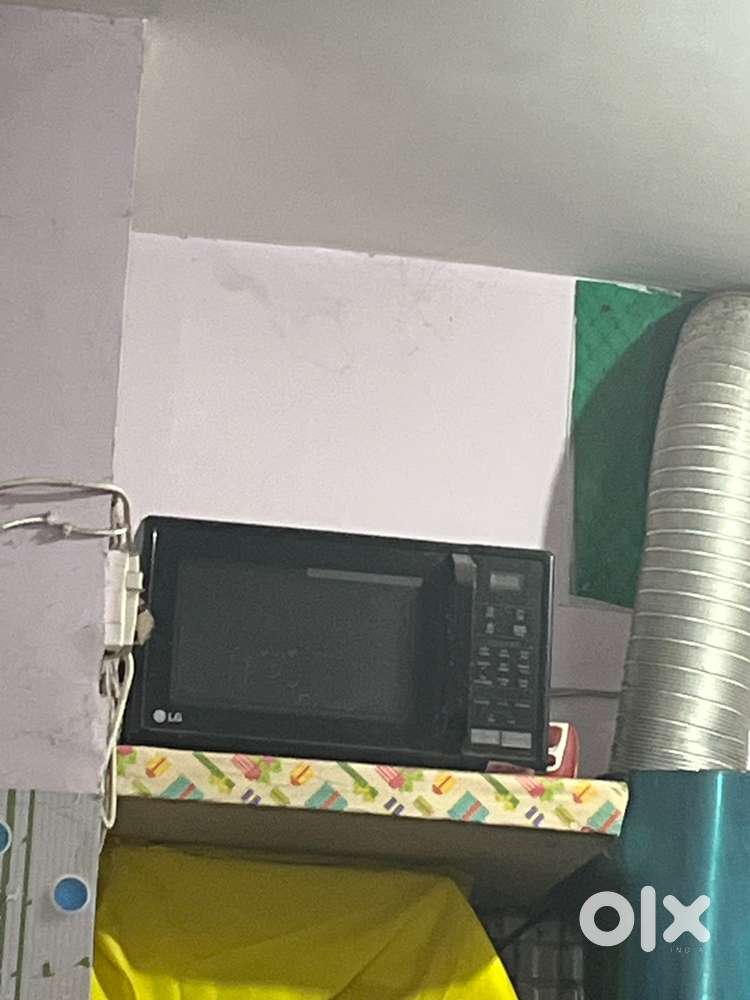 LG microwave convection oven