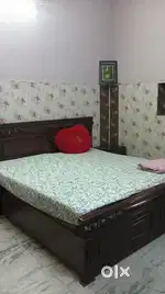 1rk ( only for girls )for rent in  guru amardas avenue