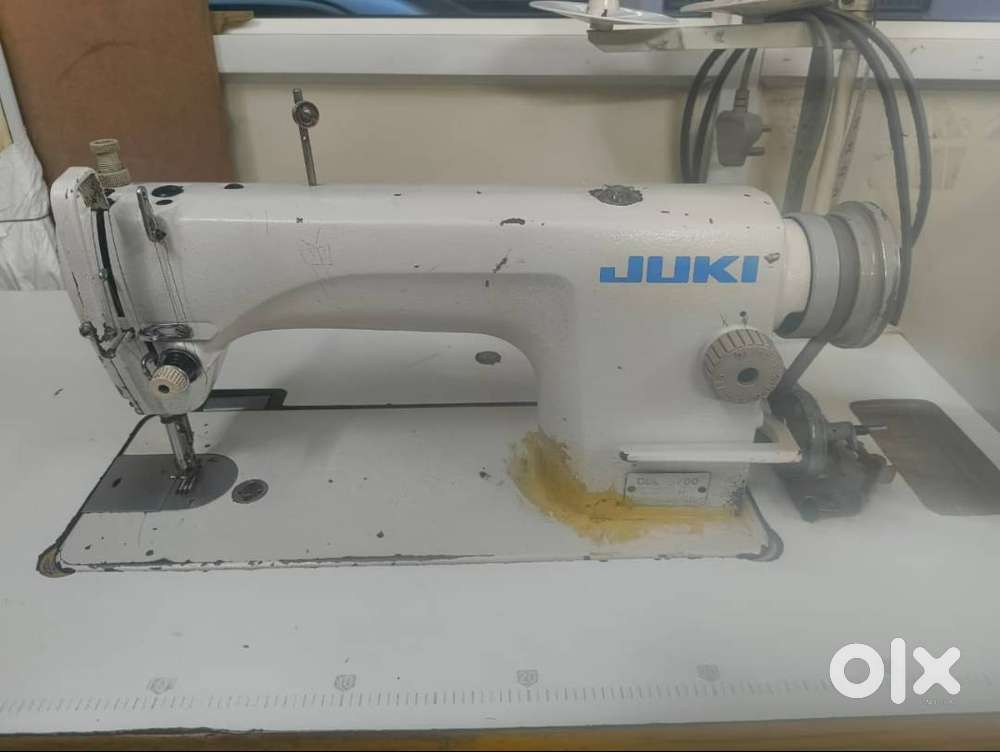 JUKI DDL-8700 Machine