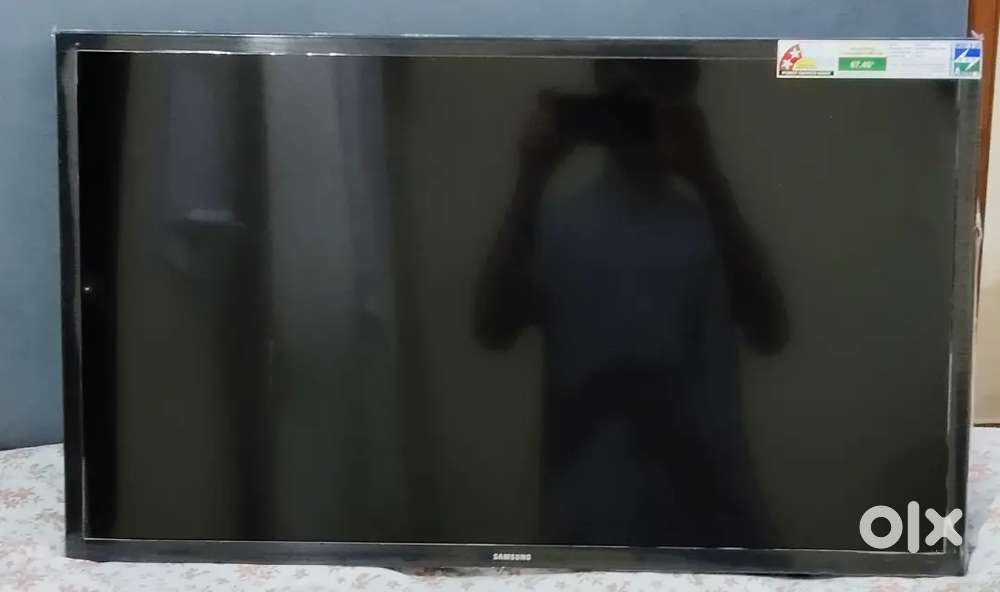 TV Samsung 32 LED smart TV