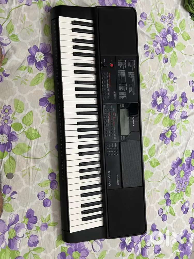 Keyboard casio CT-X700