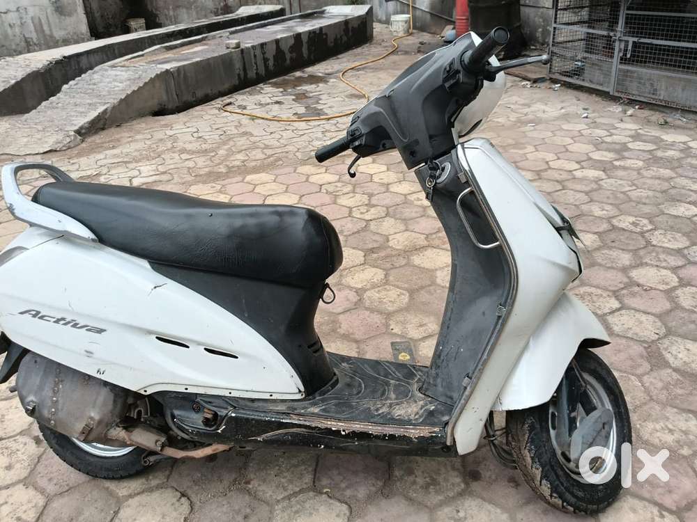 Well maintained standard condition Activa