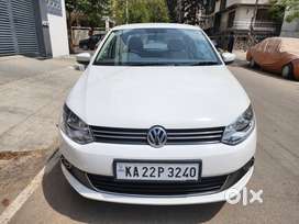 Volkswagen Vento 2010-2013 Petrol Highline, 2011, Petrol