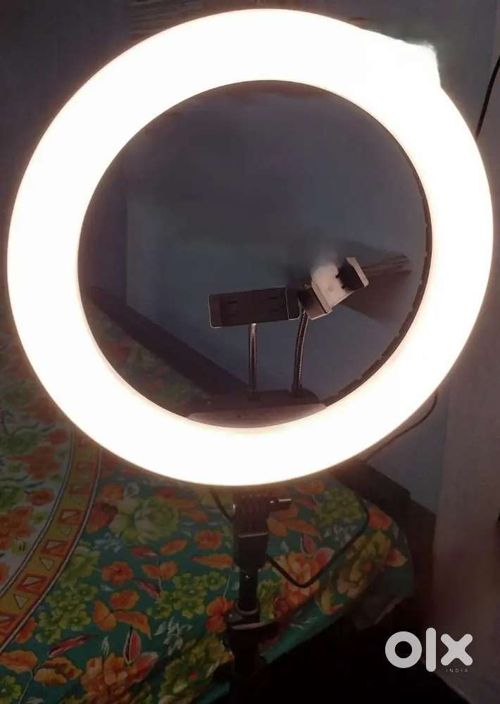 Ring light