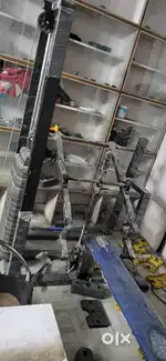 bench press cum shoulder press