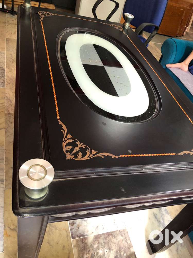 5seater Dining Table
