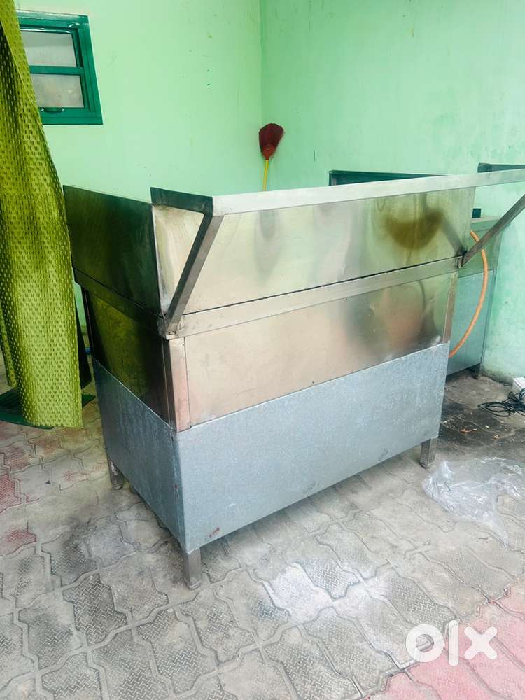 2 STAINLESS STEEL CHINESE COUNTER