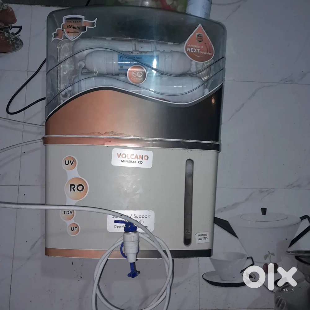 RO WATER FILTER IS VERY GOOD CONDITION
