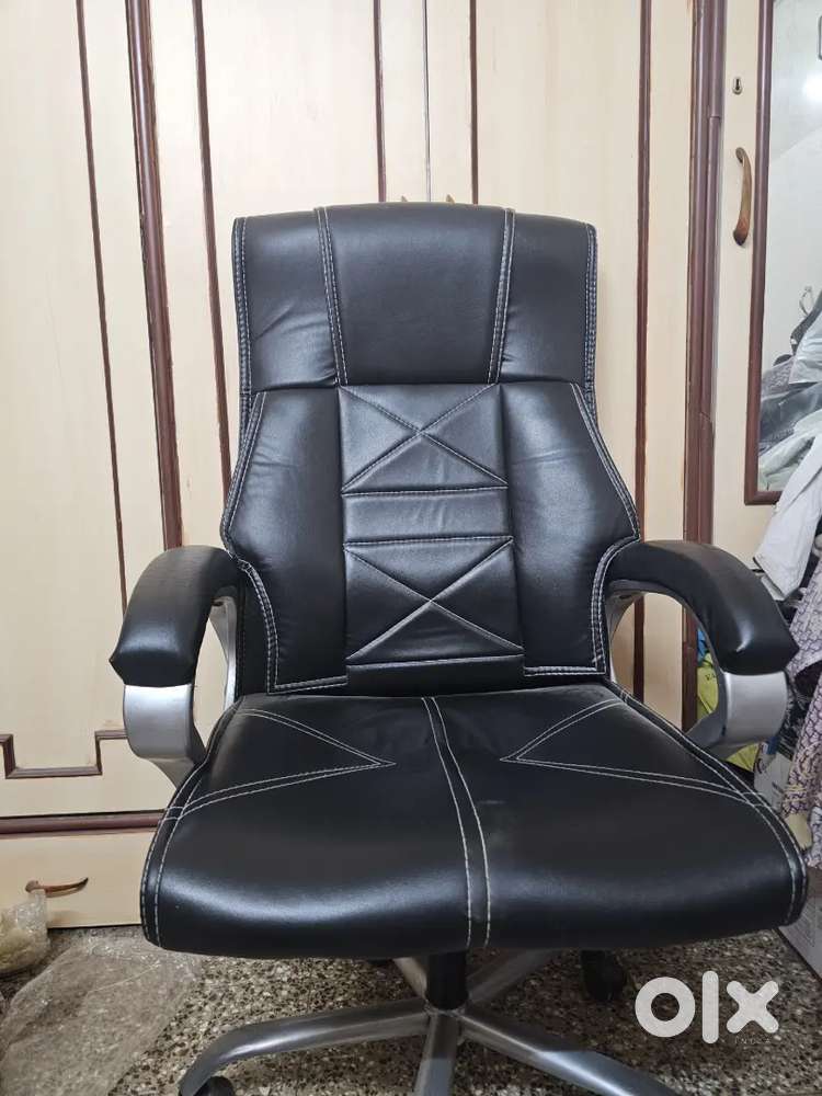 Boss Chair