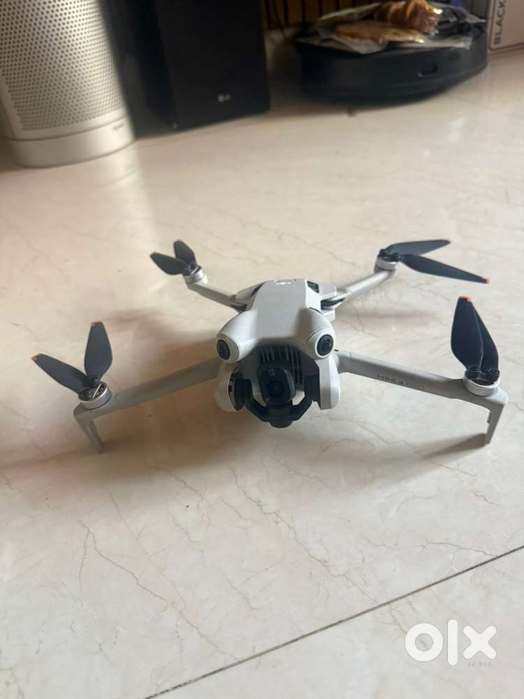 DJI mini 4 Pro Drone