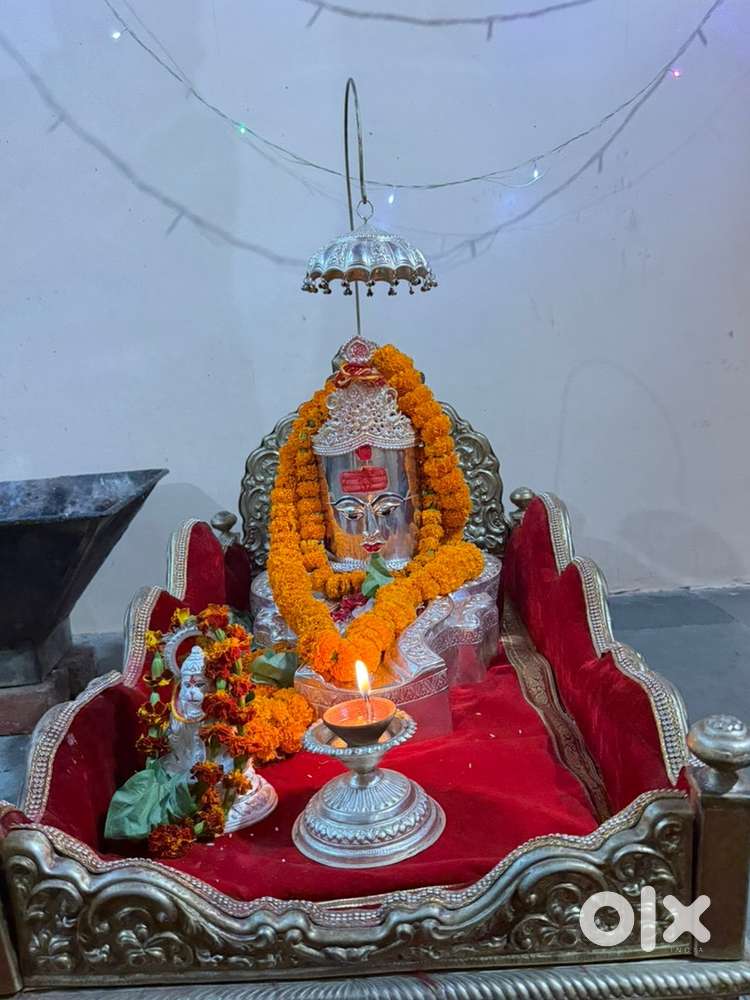 Six lane se 100. Meter distance