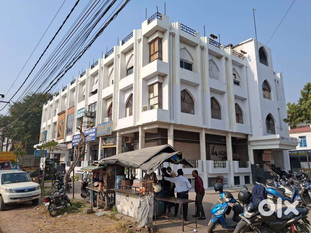 Female Office Executive / Accountant (Solar Business)