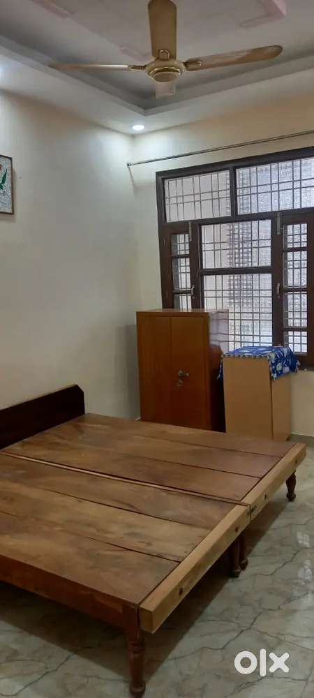 3bhk for rent near jaiswal tower dehrakhas patel nagar dehradun