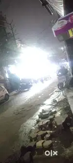 Counter lagane ke liye space hai lig square ke pass