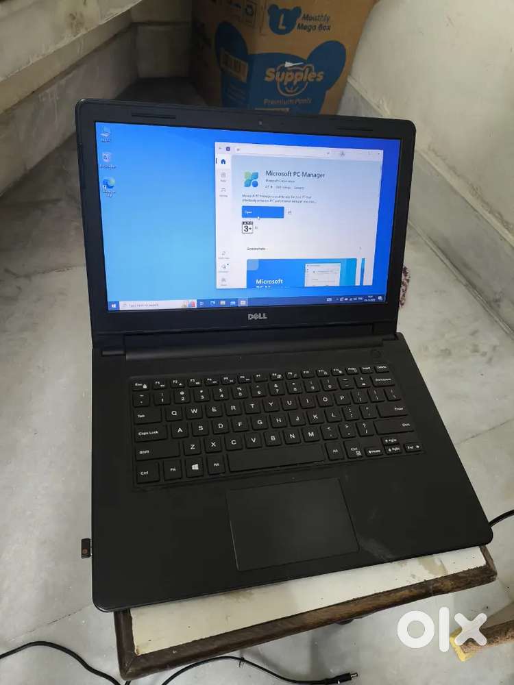 Dell i3 with 8/256 in very good condition