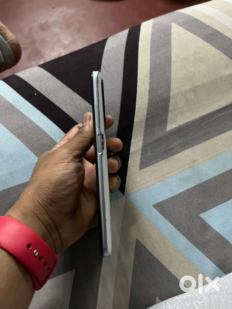 Redmi 10 Prime at just Rs3000