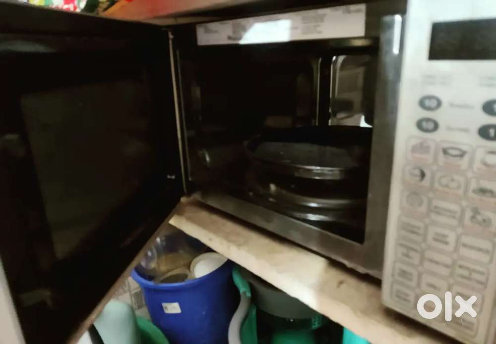 Microwave oven