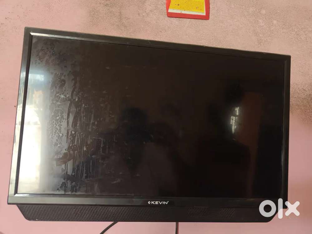 LCD tv  njnjdhdbb