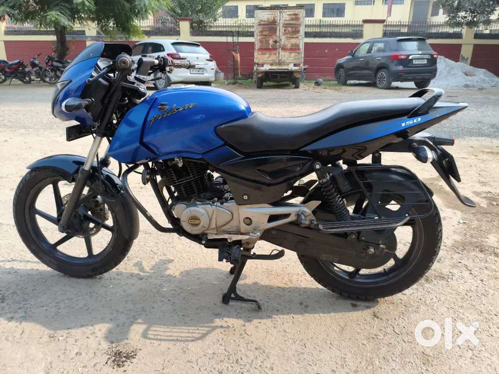 BAJAJ PULSAR 150(2011)(74500km)(35-45 Mileage)(Price Negotiable)
