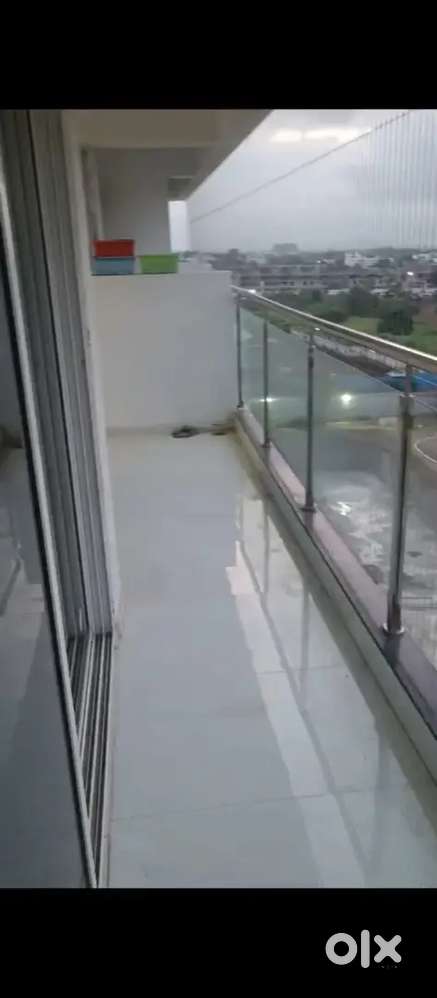 1 master bedroom in 3bhk available