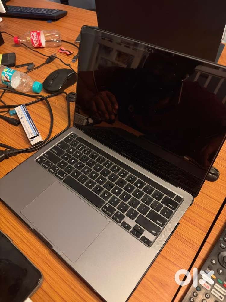 APPLE MACBOOK PRO 13 inch M2