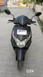 Honda Dio double black colour
