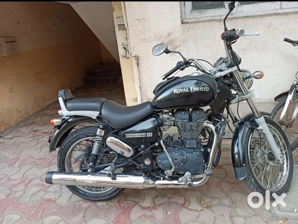 Royal Enfield Thunderbird 350 ( MH15)bike is in good condition