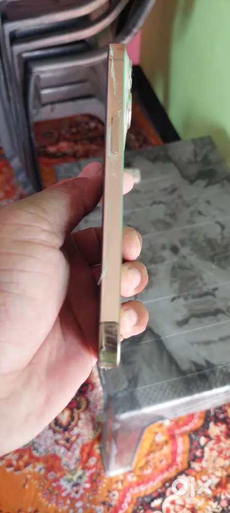 IPhone 13 Pro Gold colour