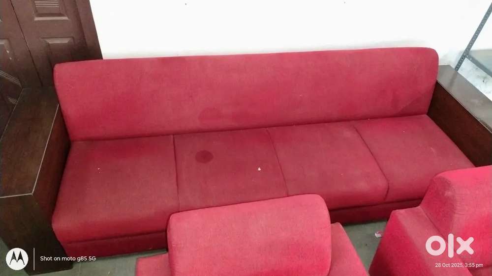 Sofa New condition Pure sisam wood