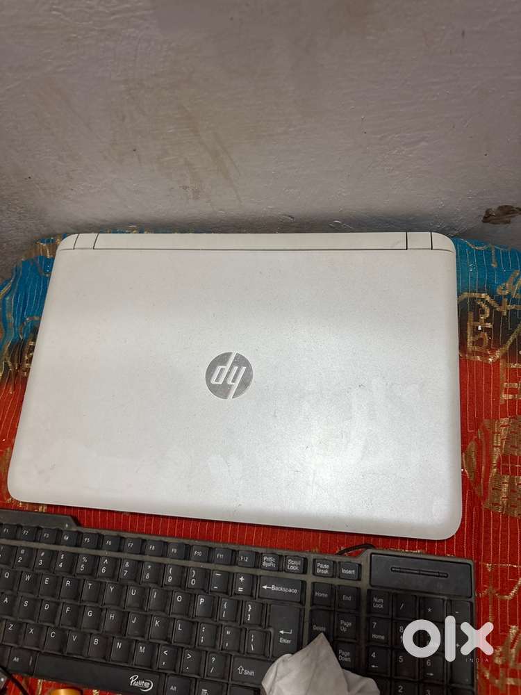 Hp  Laptop with cd drive + Camera   1 year Old