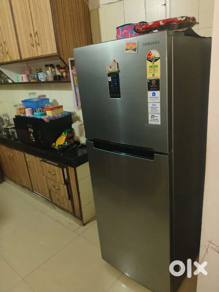 Samsung double door fridge 324L