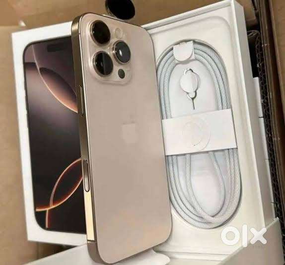 16 Pro max, desert titanium