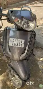 Activa sale urgent