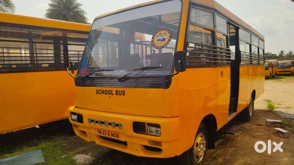 EICHER SCHOOL BUS 2004 - MODEL , 34 - SEATS