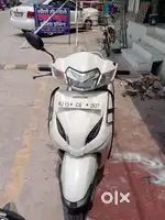 Honda Activa 5g good condition tyre 80% new condition