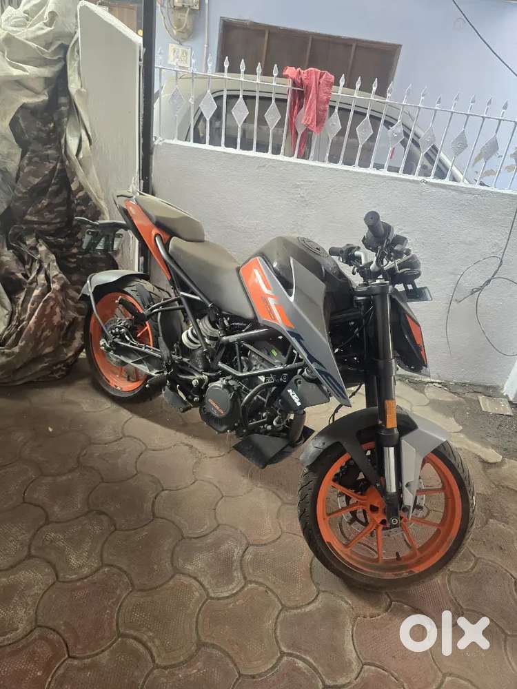 New bike very less driver showroom condition