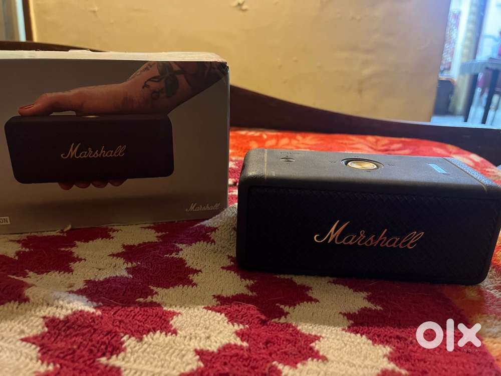 Marshall Emberton (Original with Box and charging Usb cable)