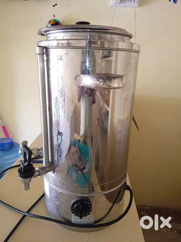 Milk boiler