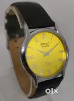 VINTAGE SEIKO SLIM ROUND SHAPE YELLOW DIAL ROMAN NUMBER WRIST WATCH