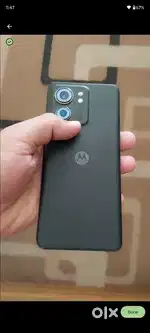 Selling Moto Edge 40 (8GB / 256GB) — purchased Jan 2024.