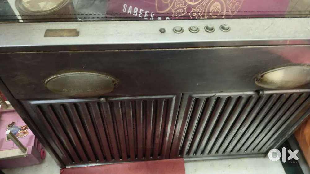 Kitchen chimney for sale good condition