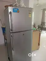 SAMSUNG REFRIGERATOR 4 STAR DOUBLE DOOR 280 litre