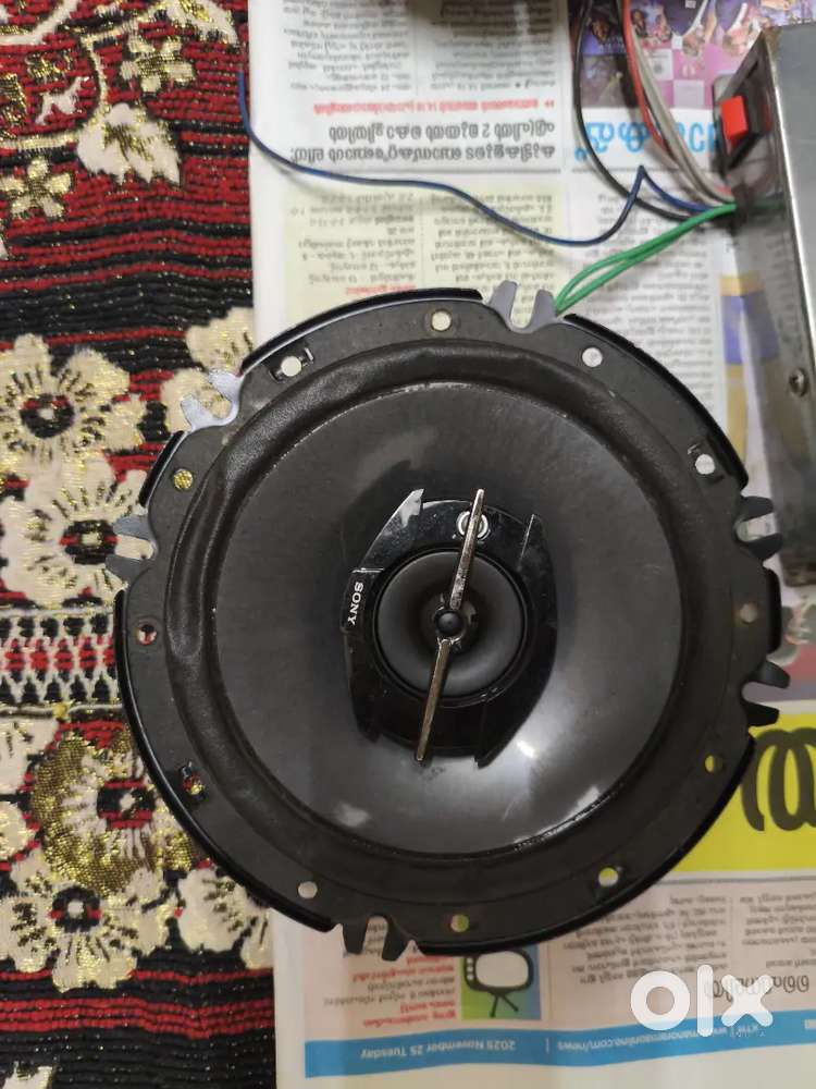 Sony xpold car speaker