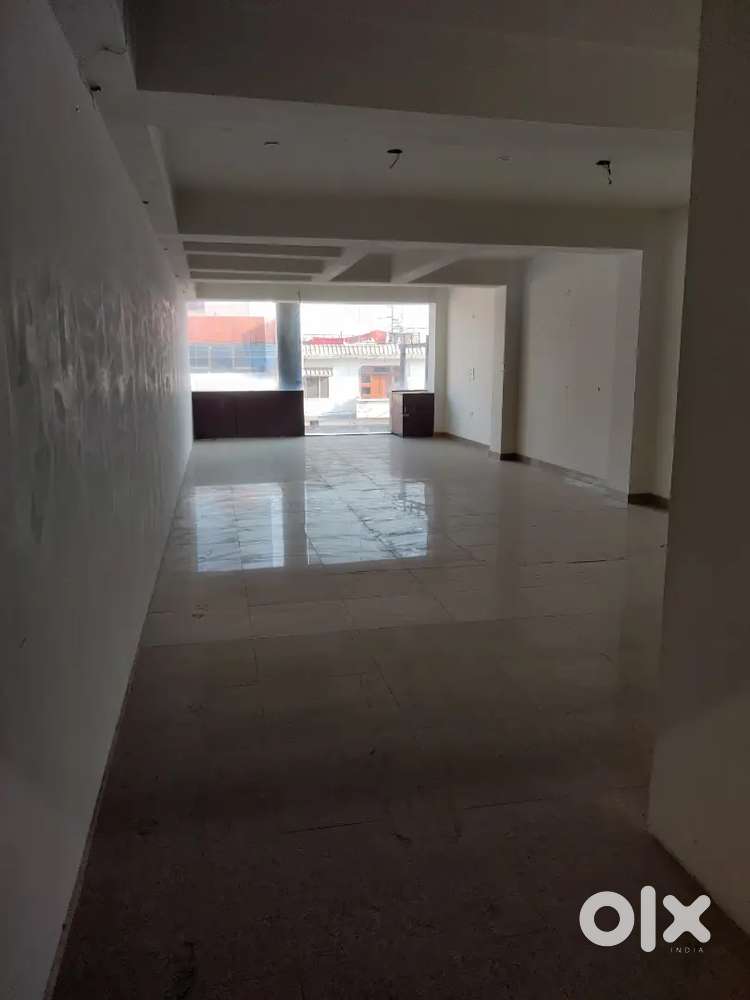 Main road  850 ft/1500 ft /3000 ft for rent nehru colony