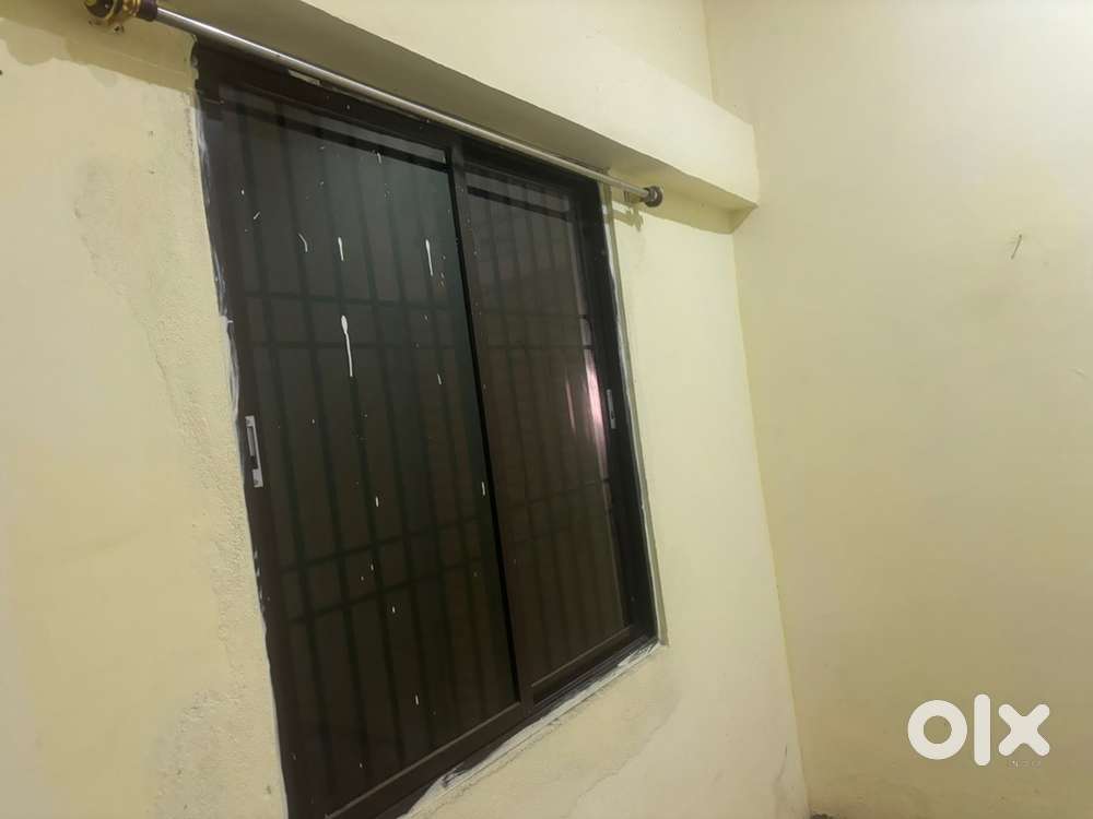 One room , one washroom