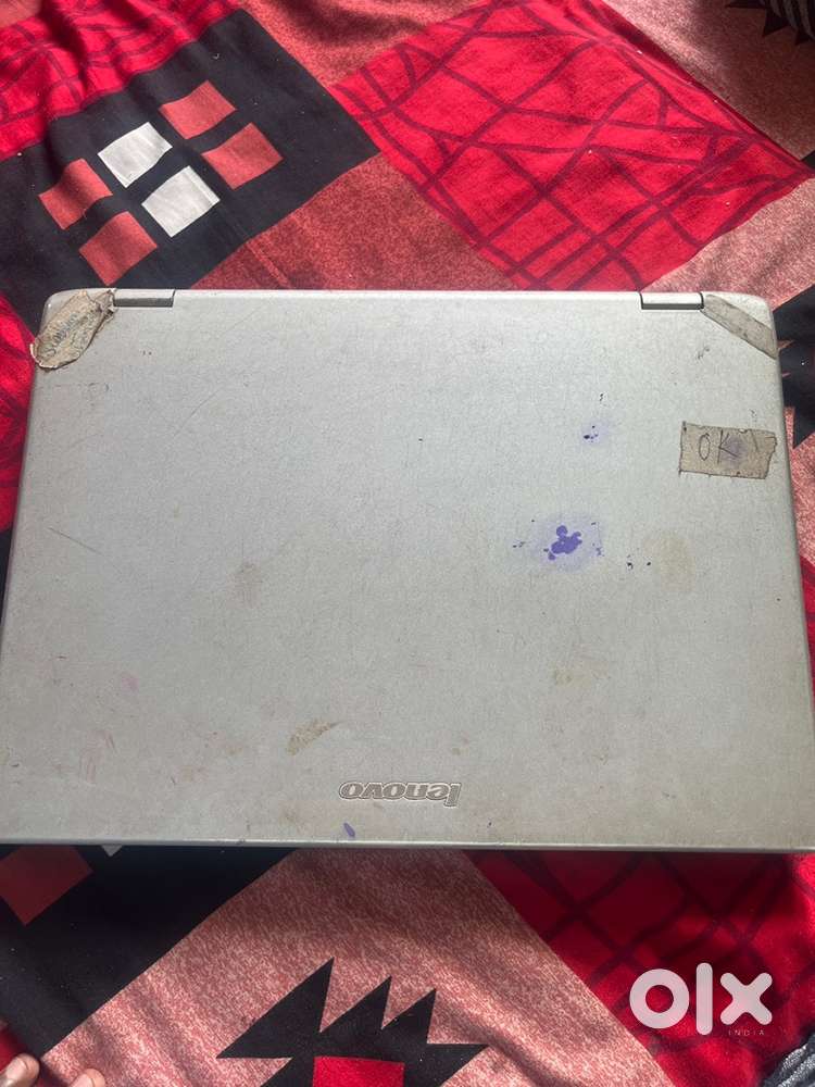 Lenovo laptop i3