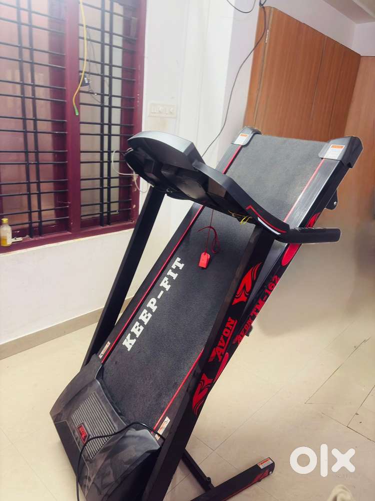 Avon treadmill TM-162
