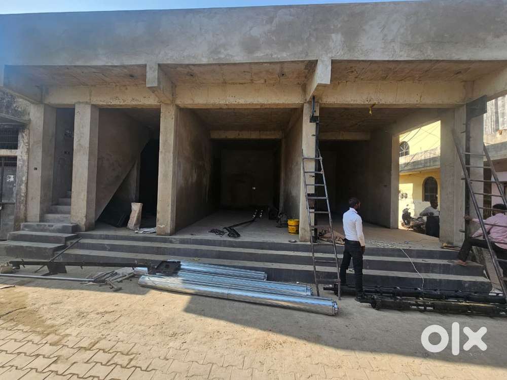 Newly constructed Shops for Rent